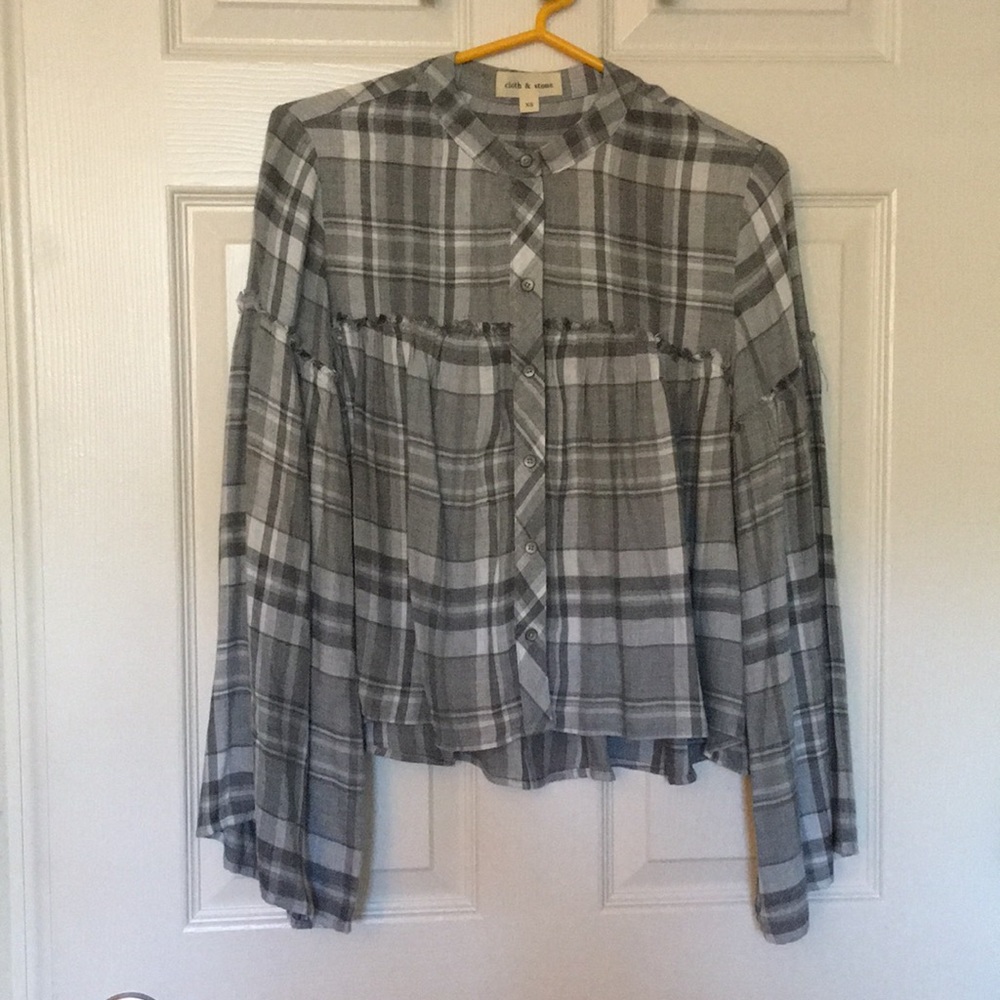 Plaid grey and white blouse
